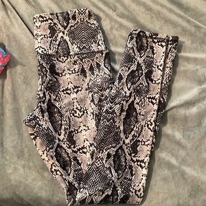 Snakeskin leggings